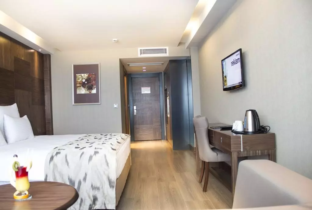 hotel serra samsun_shabavizparvaz_07.jpg